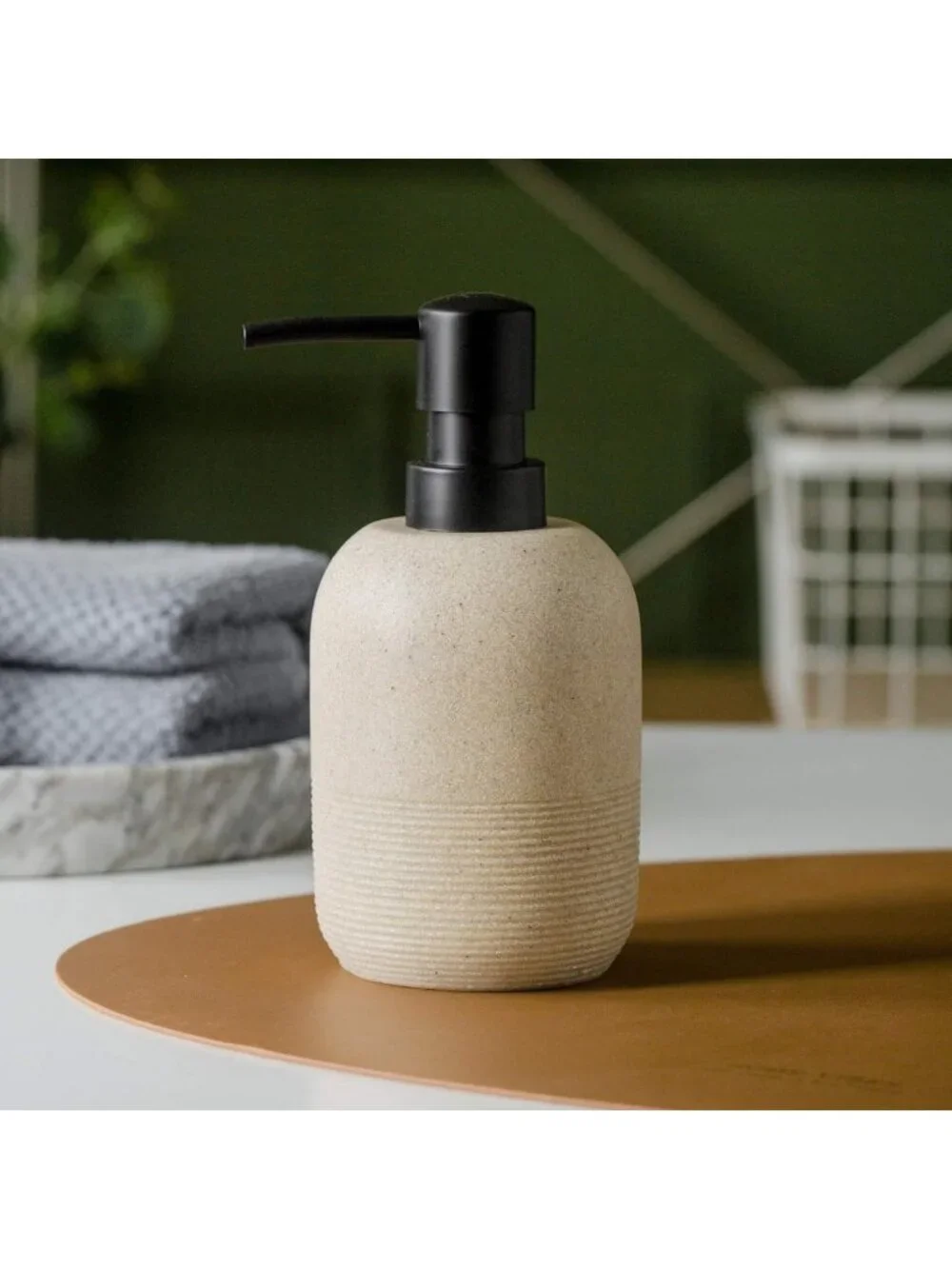 Beige Resin Hand Soap Dispenser Set - 2pcs Bathroom Countertop Lotion Pump
